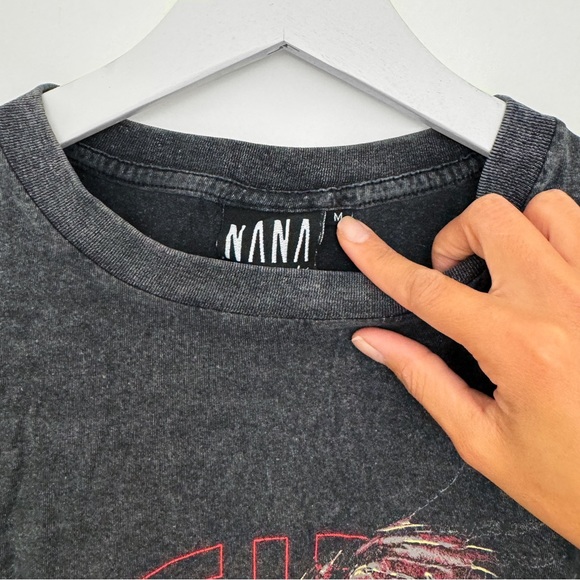 Graphic Band Tee - Picture 3 of 5